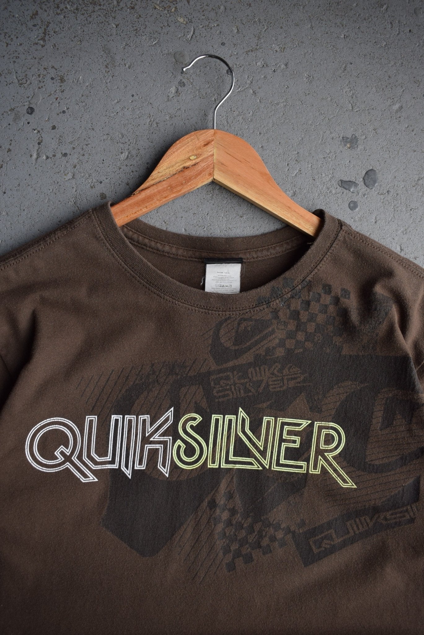 Vintage Quiksilver Spellout Tee (S) - Retrospective Store