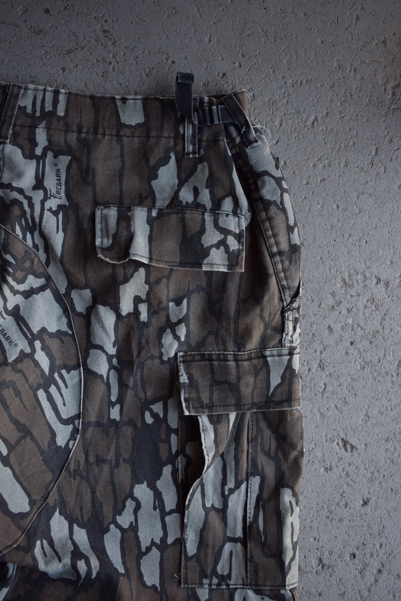 Vintage Realtree Cargo Pants (38) - Retrospective Store