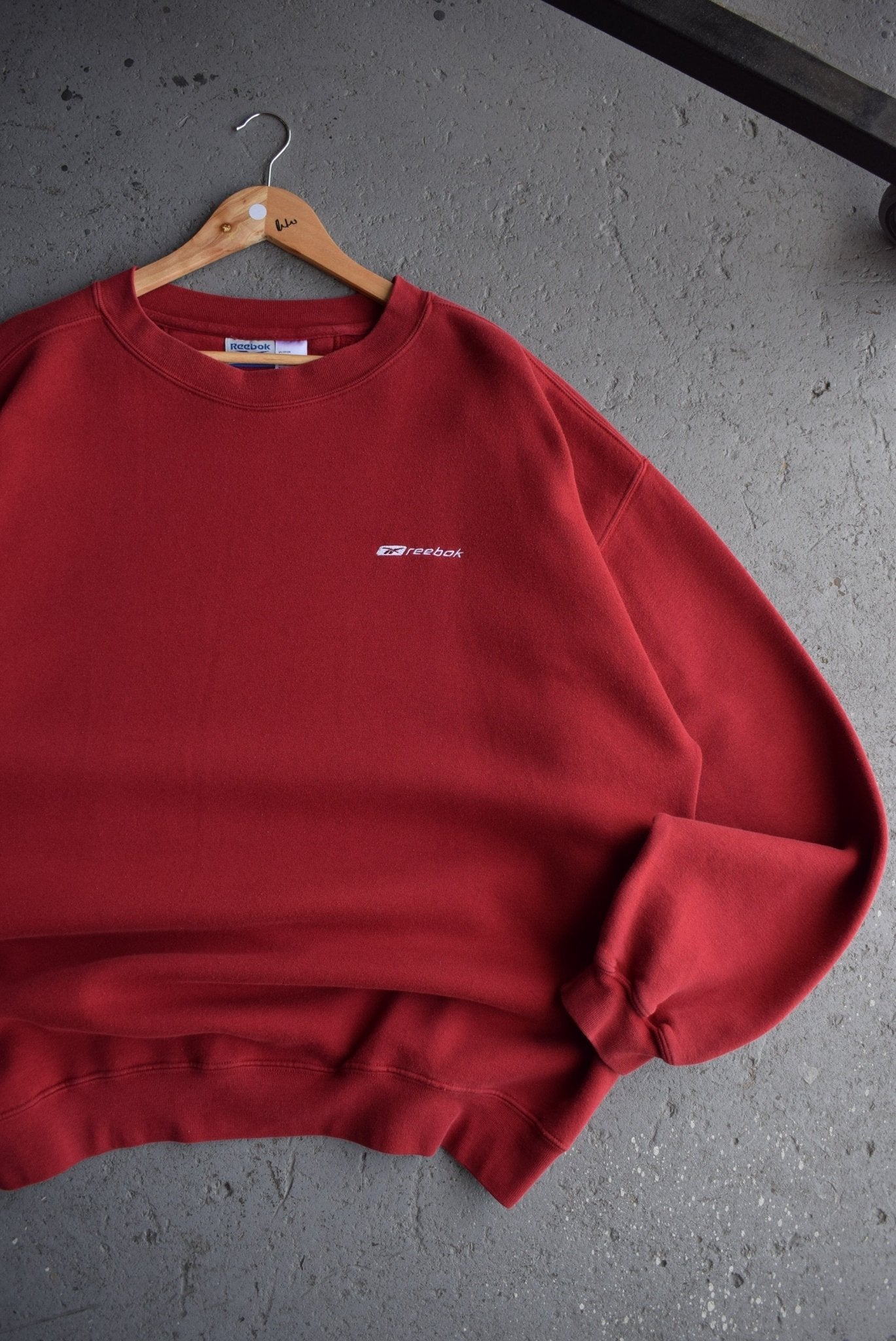 Vintage Reebok Classic Logo Embroidered Crewneck (XL/XXL) - Retrospective Store