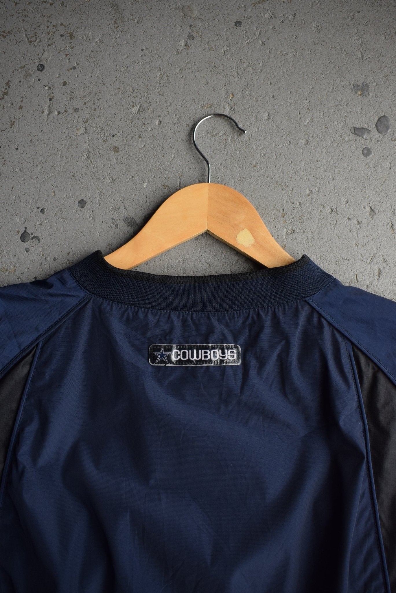 Vintage Reebok x NFL Dallas Cowboys Embroidered Pullover Jacket (XL) - Retrospective Store