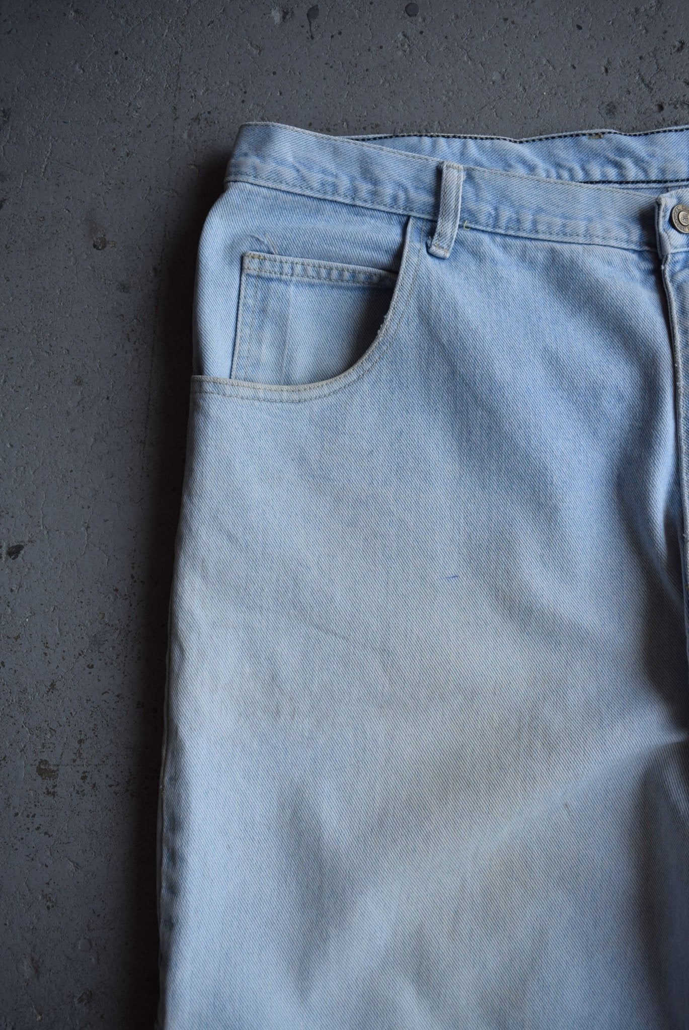 Vintage Rocawear Carpenter Jorts (42) - Retrospective Store
