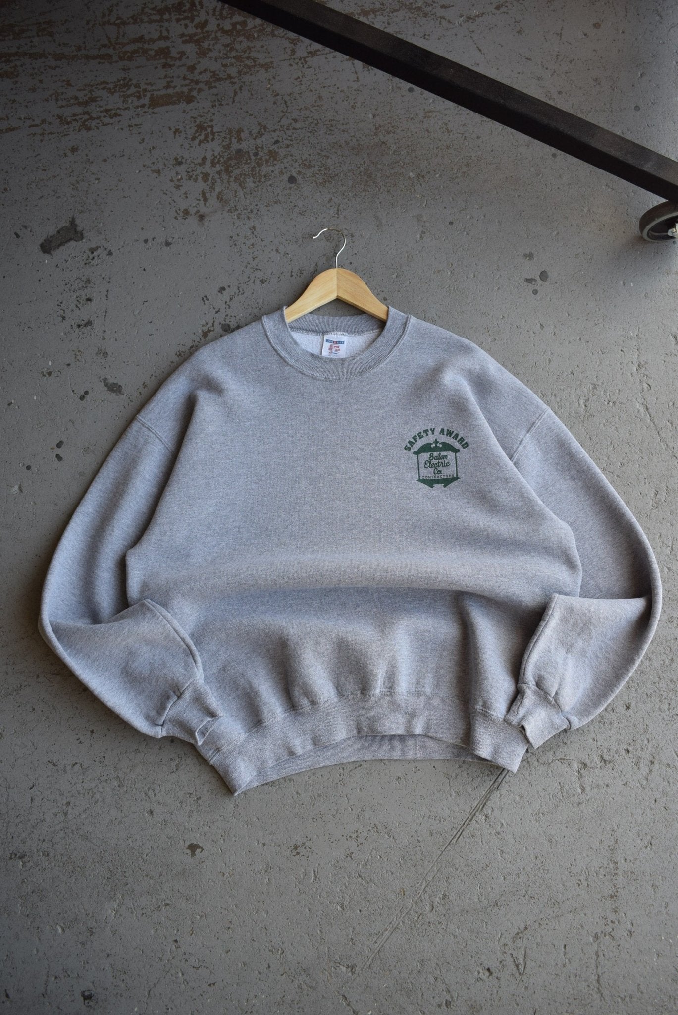 Vintage Salem Electric 'Safety Is No Accident' Graphic Crewneck (L) - Retrospective Store