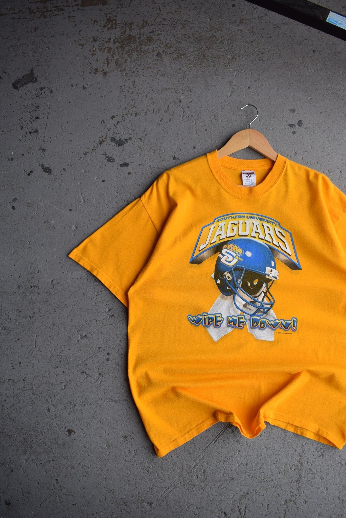 Vintage Southern University Jaguars Football Tee (XL) - Retrospective Store