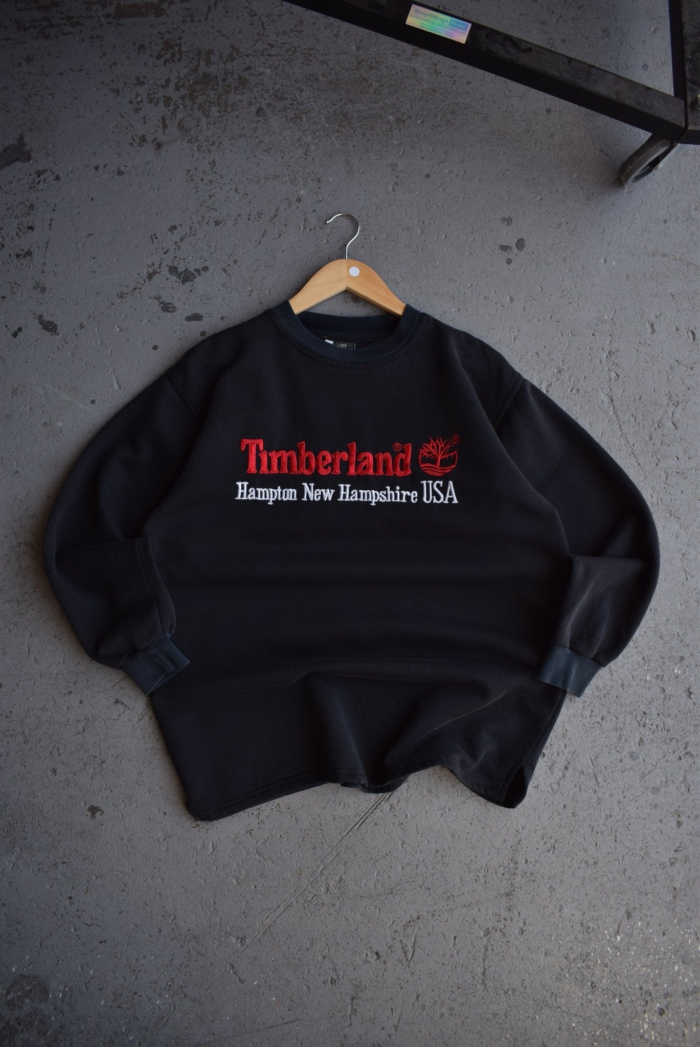 Vintage Timberland Weathergear Embroidered Spellout Crewneck (M) - Retrospective Store