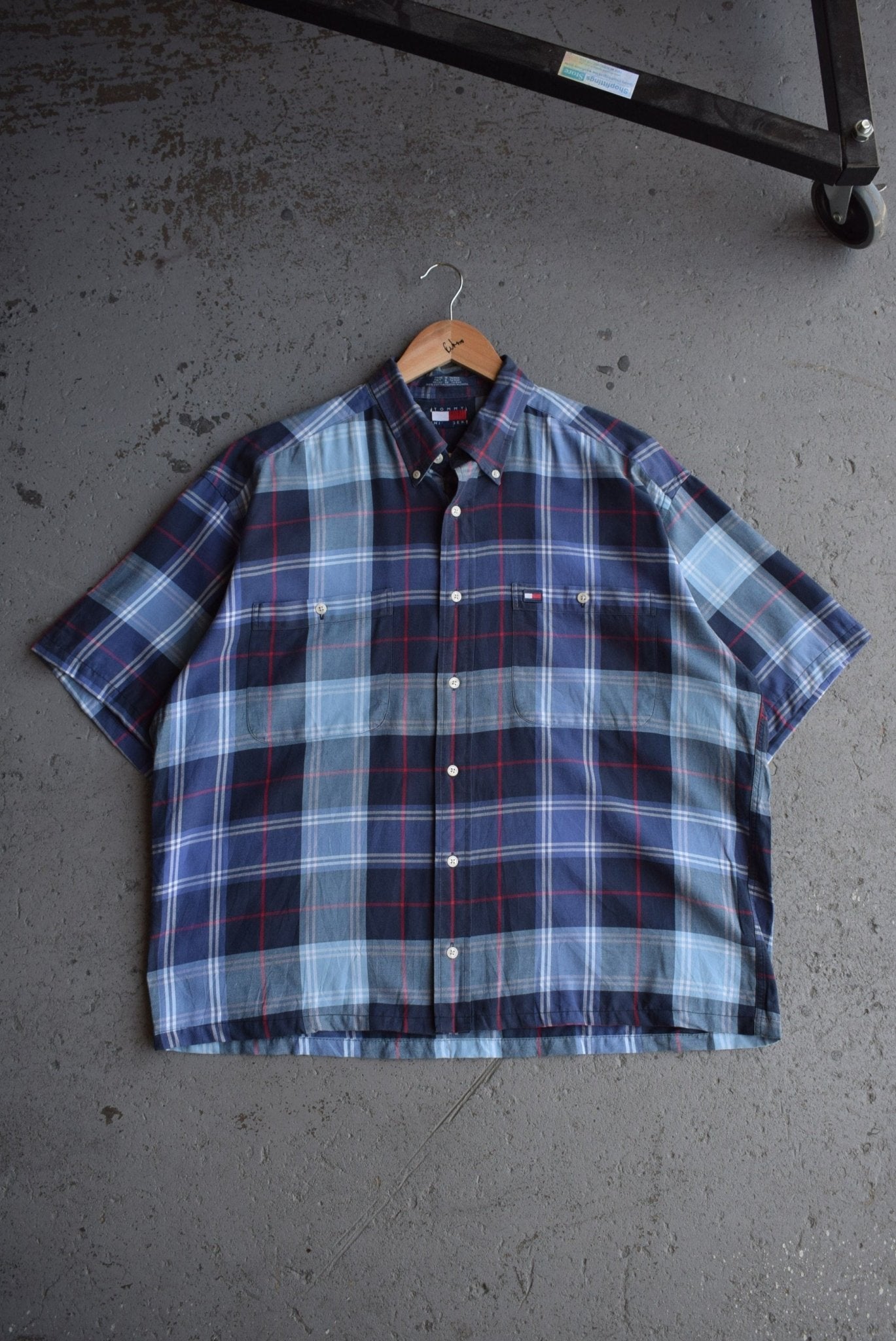 Vintage Tommy Hilfiger Cropped Button Up (XL) - Retrospective Store