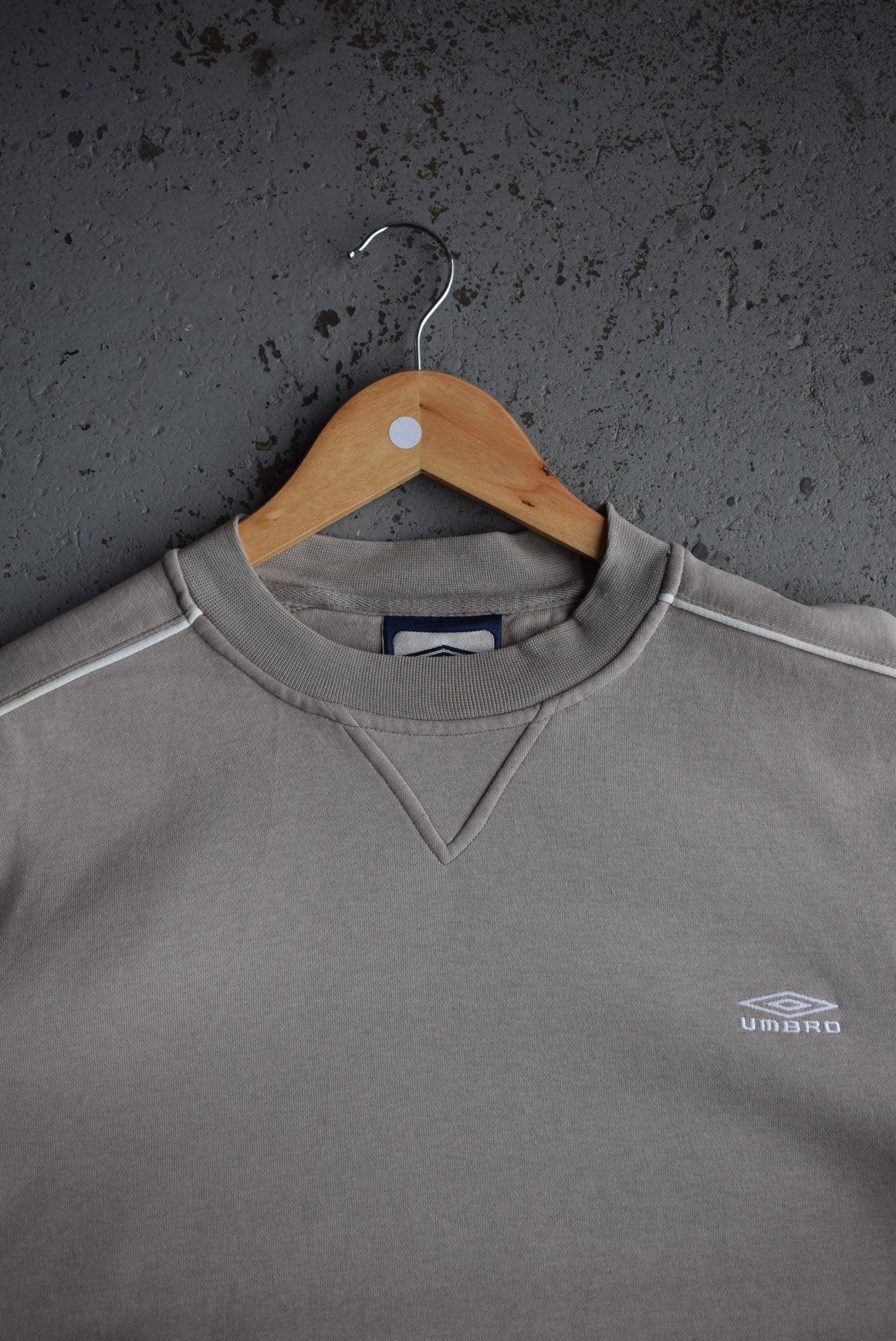Vintage Umbro Classic Logo Embroidered Crewneck (S) - Retrospective Store