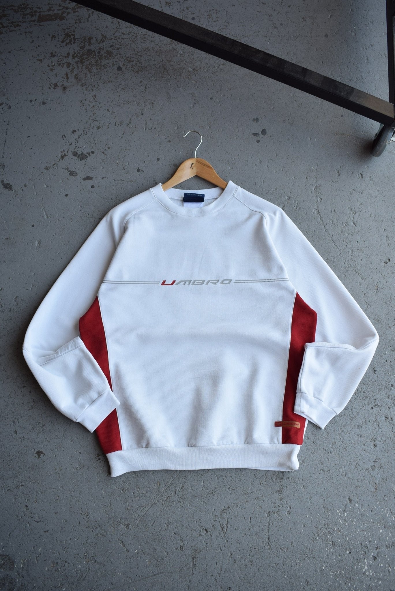 Vintage Umbro Spellout Crewneck (M/L) - Retrospective Store