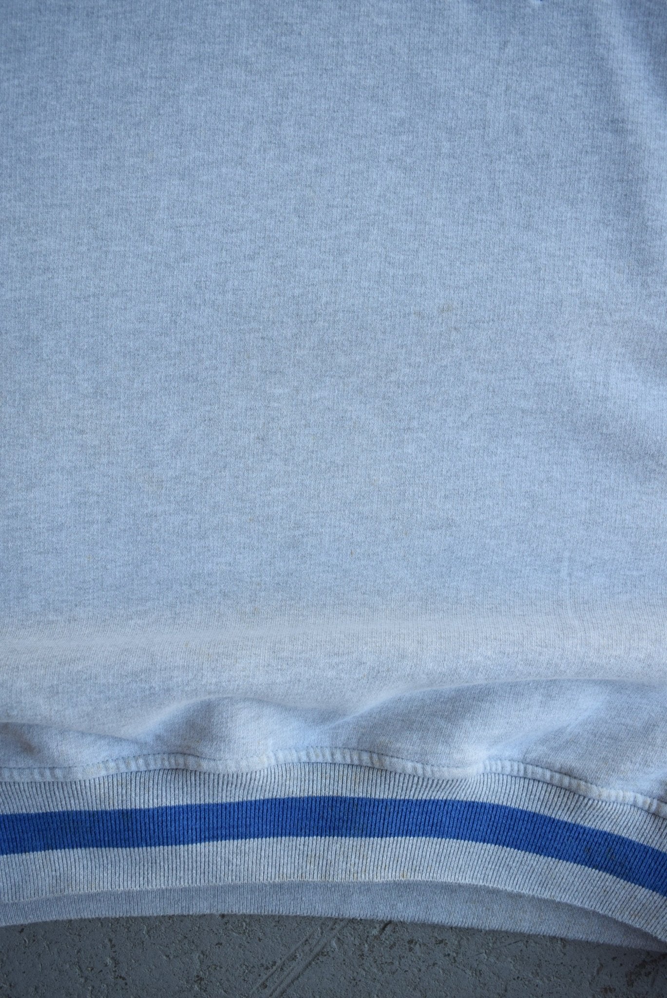 Vintage University of Kentucky Wildcats Embroidered Crewneck (L) - Retrospective Store