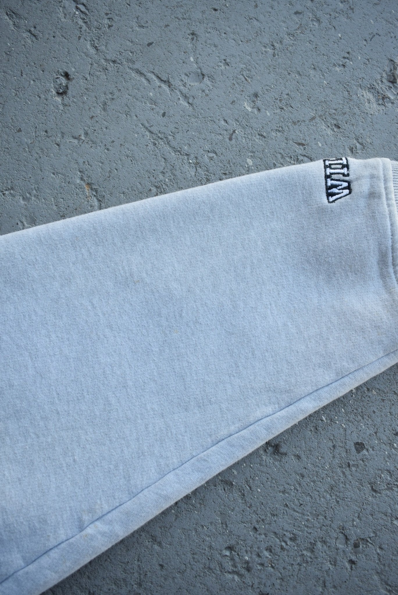 Vintage University of Kentucky Wildcats Embroidered Crewneck (L) - Retrospective Store