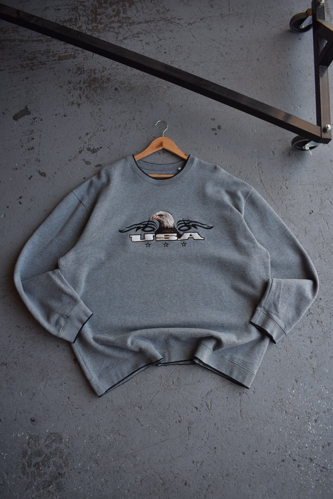 Vintage USA Eagle Embroidered Crewneck (XXL) - Retrospective Store