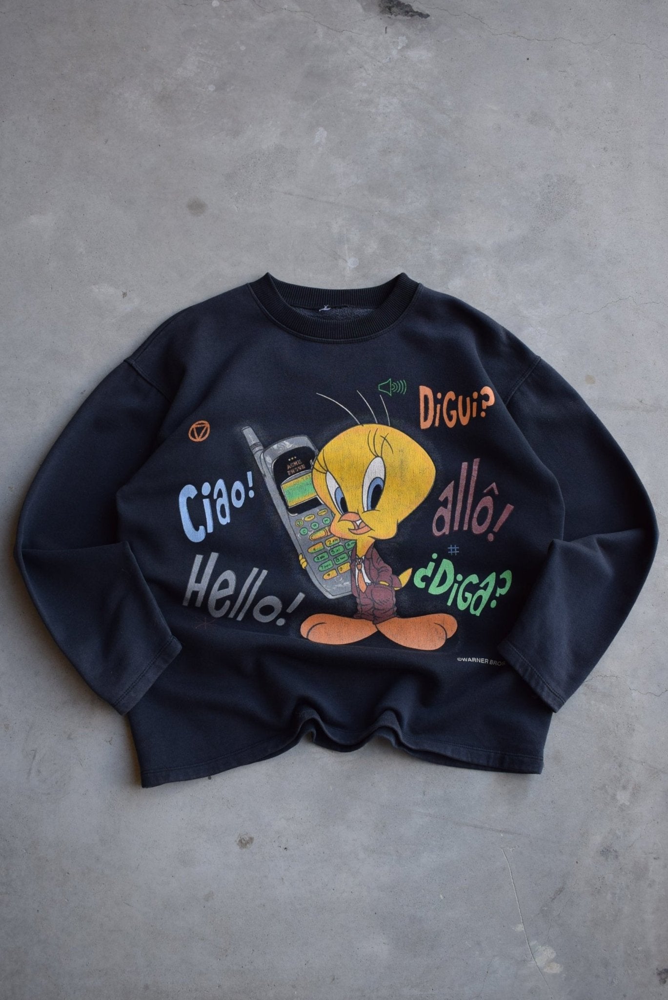 Warner Bros. Tweety Bird Black Graphic Crewneck — 2000s (M) - Retrospective Store