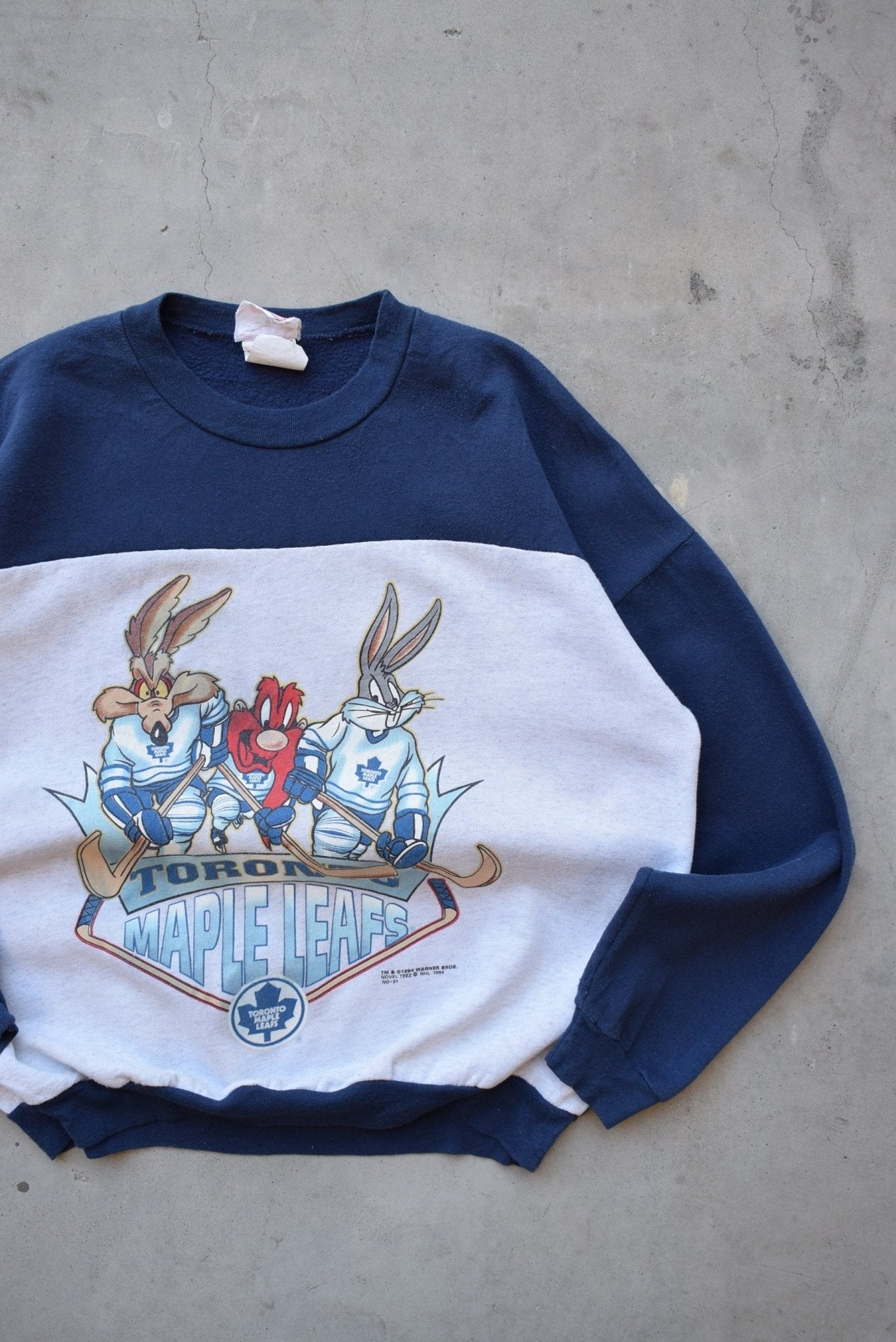 Warner Bros. x NHL Toronto Maple Leaves Navy & Grey Graphic Crewneck — 1994 (S) - Retrospective Store