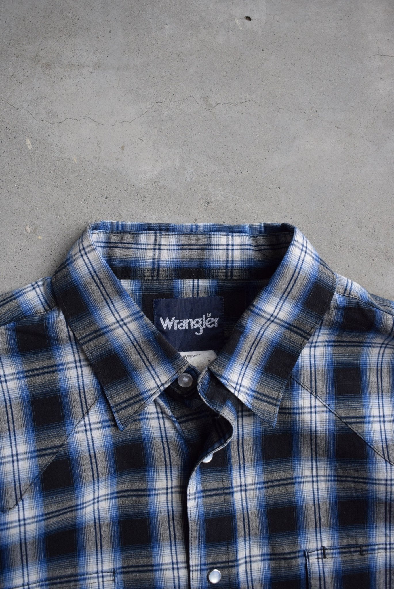 Wrangler Cropped Long Sleeve Button Up — 2000s (M) - Retrospective Store