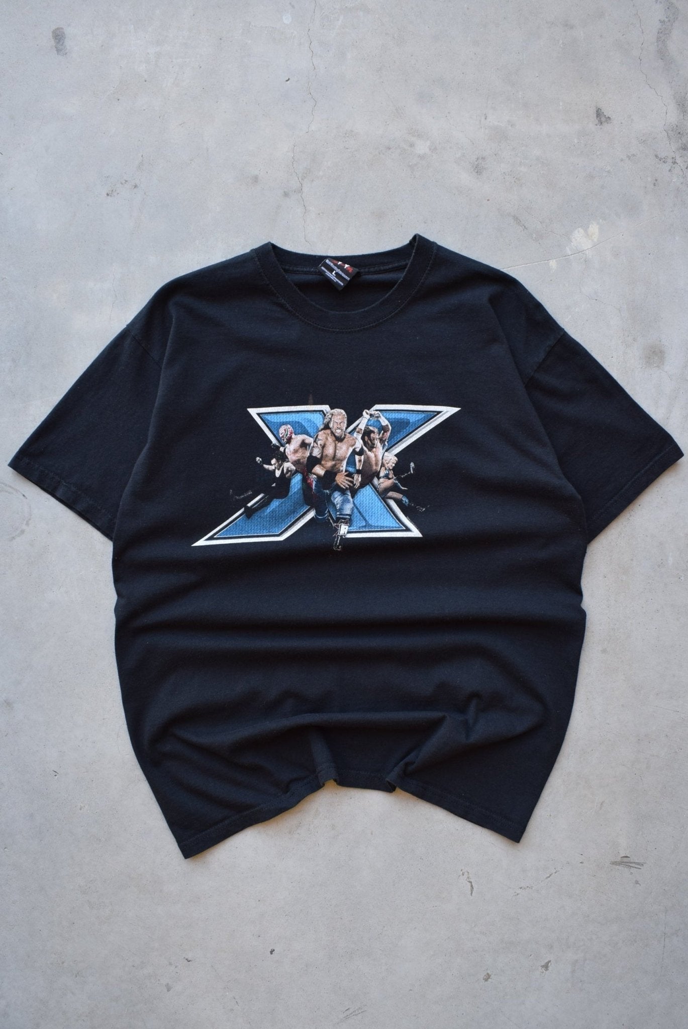 WWE Smackdown Black Graphic Tee — 2000s (M) - Retrospective Store