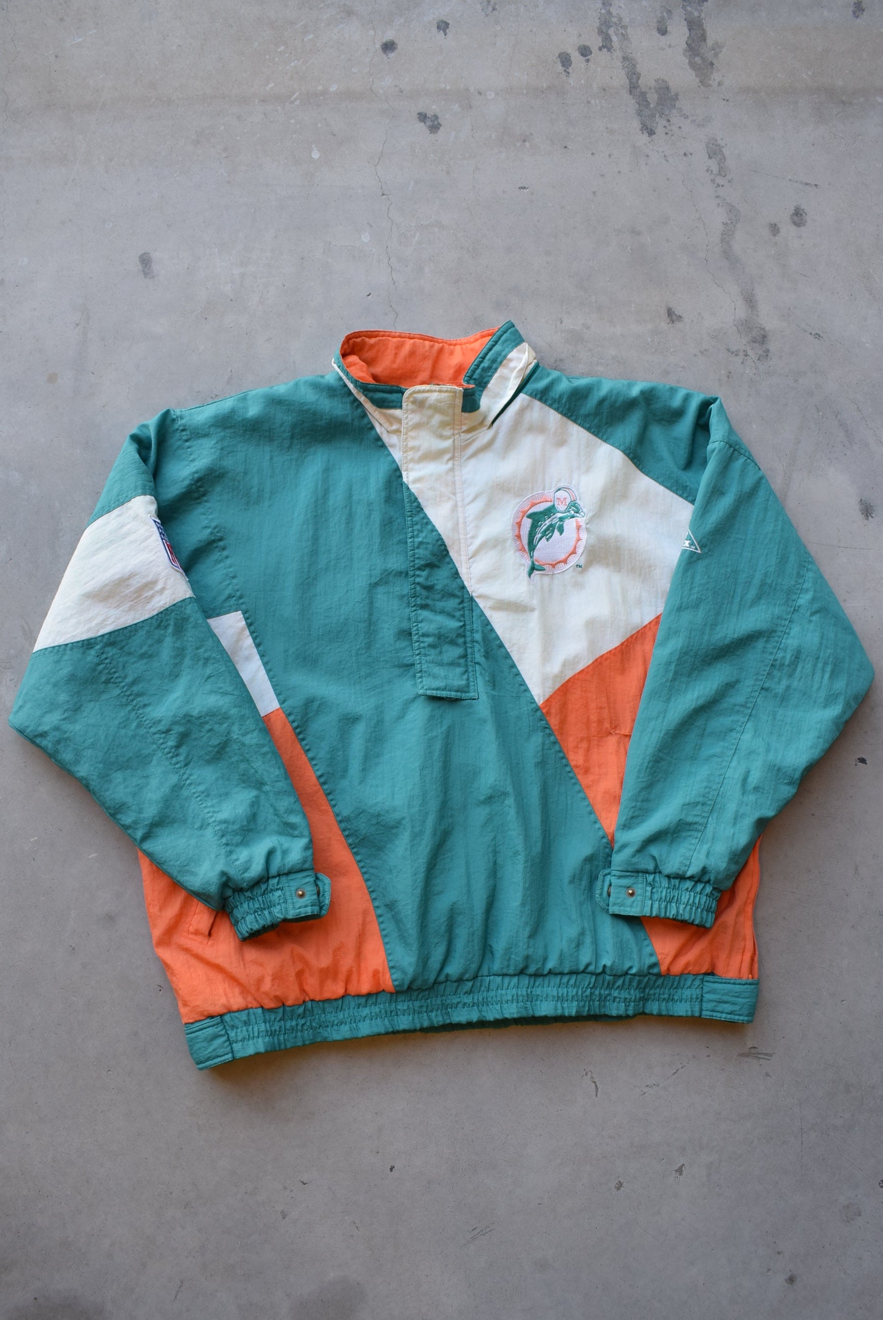 Vintage Sports & College – Retrospective Store