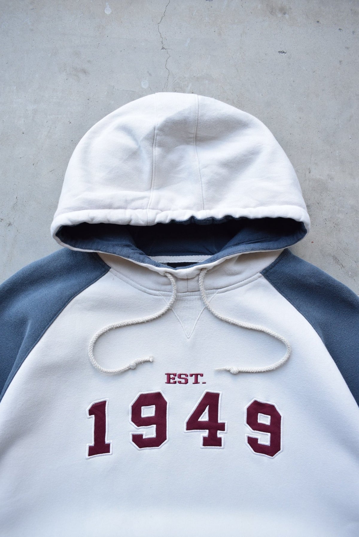 Adidas '1949' Cream & Navy Embroidered Hoodie — 2000s (L) - Retrospective Store