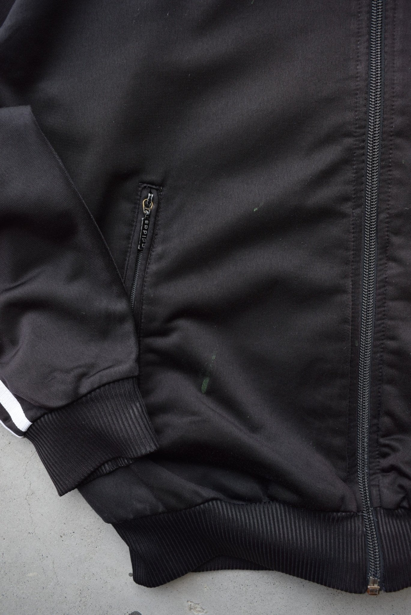 Adidas Black Embroidered Logo Jacket — 2000s (XS/S) - Retrospective Store