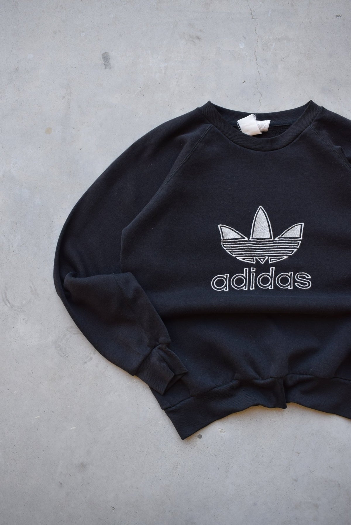 Adidas Black Embroidered Spellout Crewneck — 1990s (S) - Retrospective Store