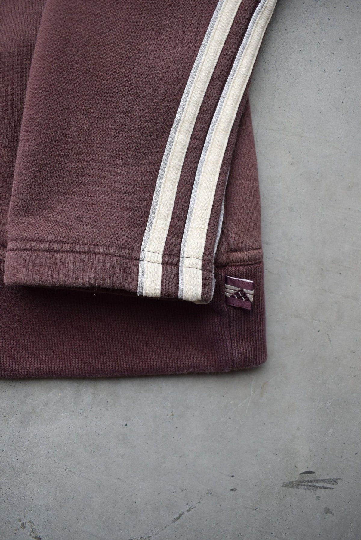 Adidas Brown Embroidered Spellout Full-Zip Hoodie — 2000s (S) - Retrospective Store
