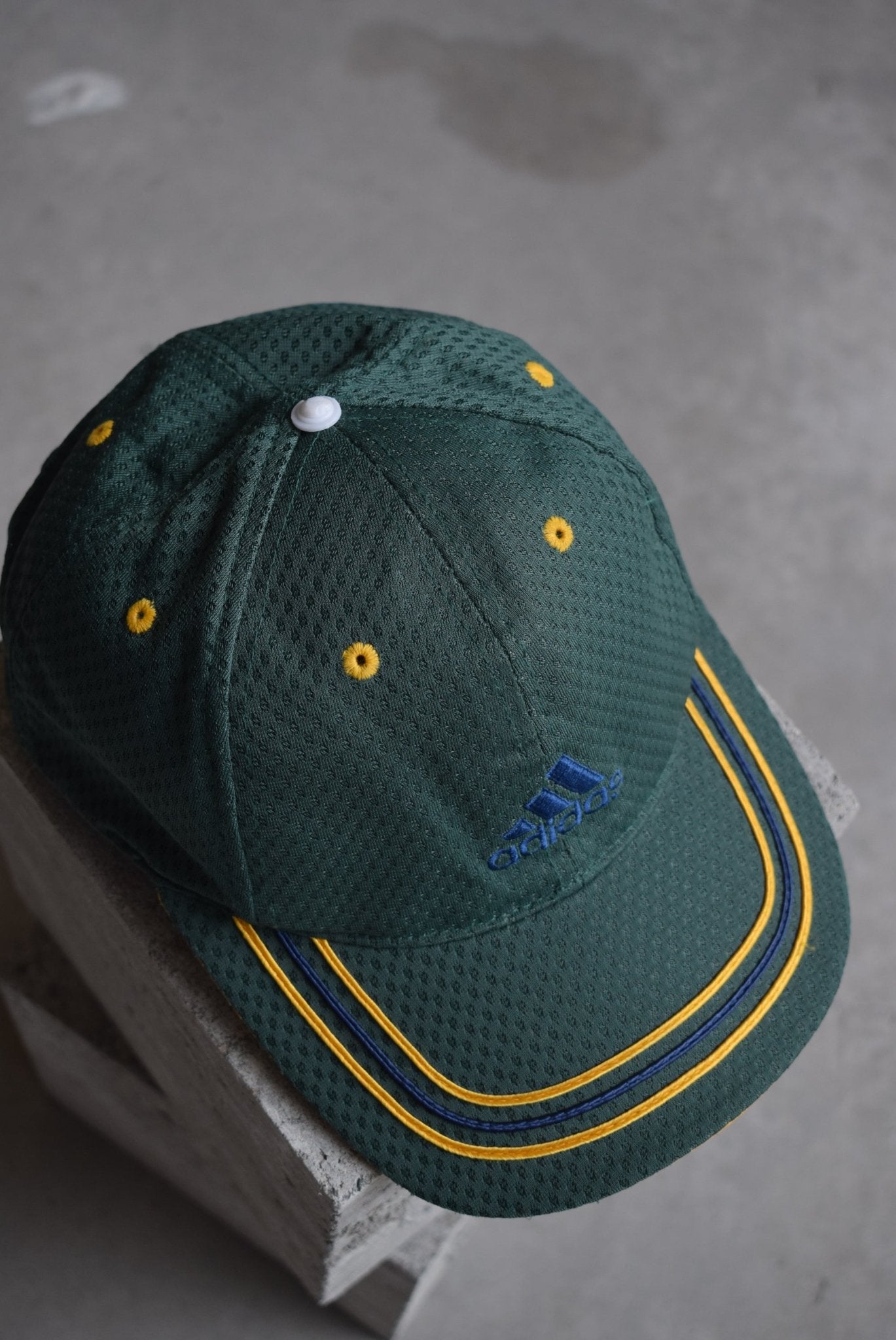Adidas Classic Logo Embroidered Hat — 2000s - Retrospective Store
