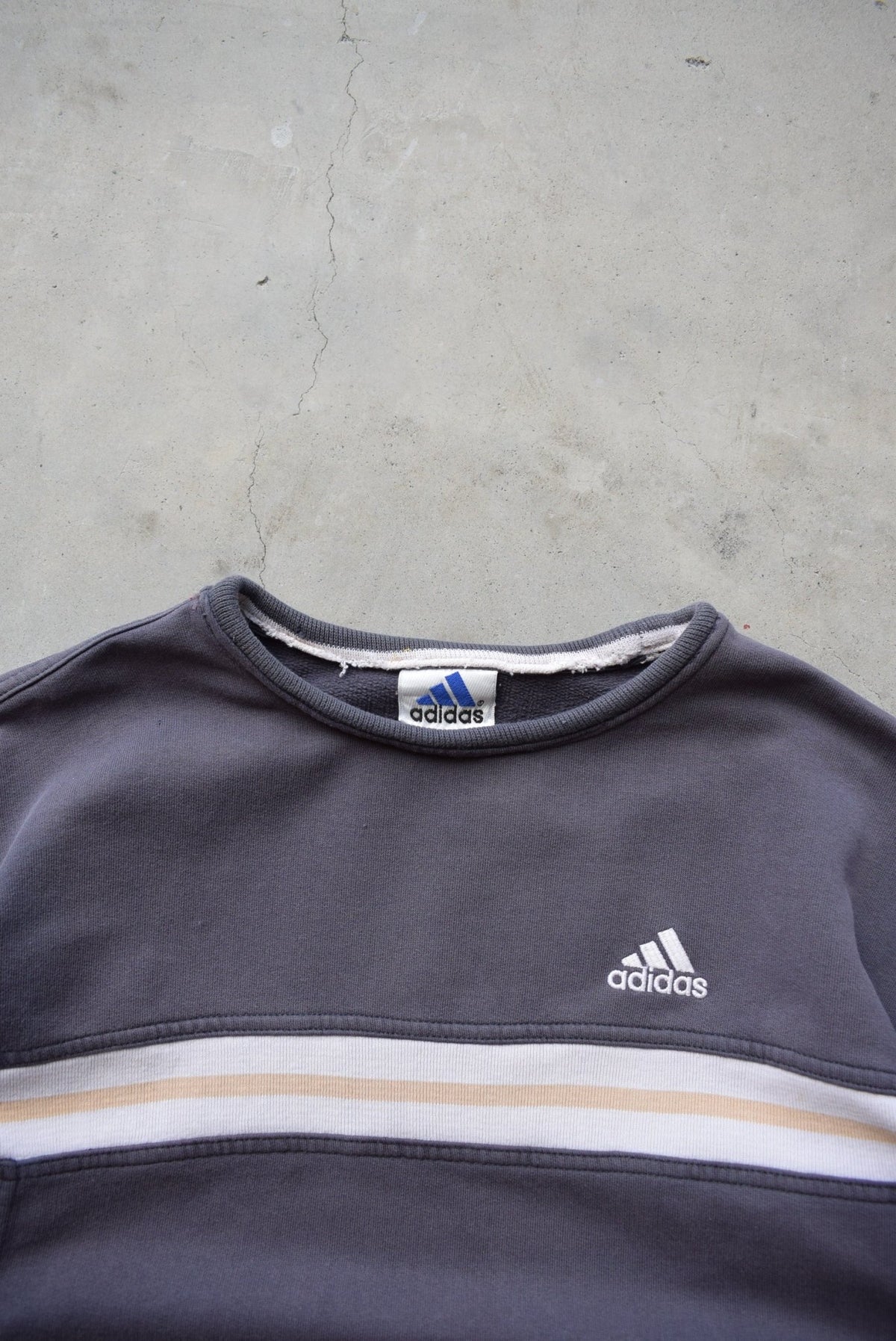 Adidas Faded-Black Embroidered Spellout Crewneck — 1990s (M) - Retrospective Store