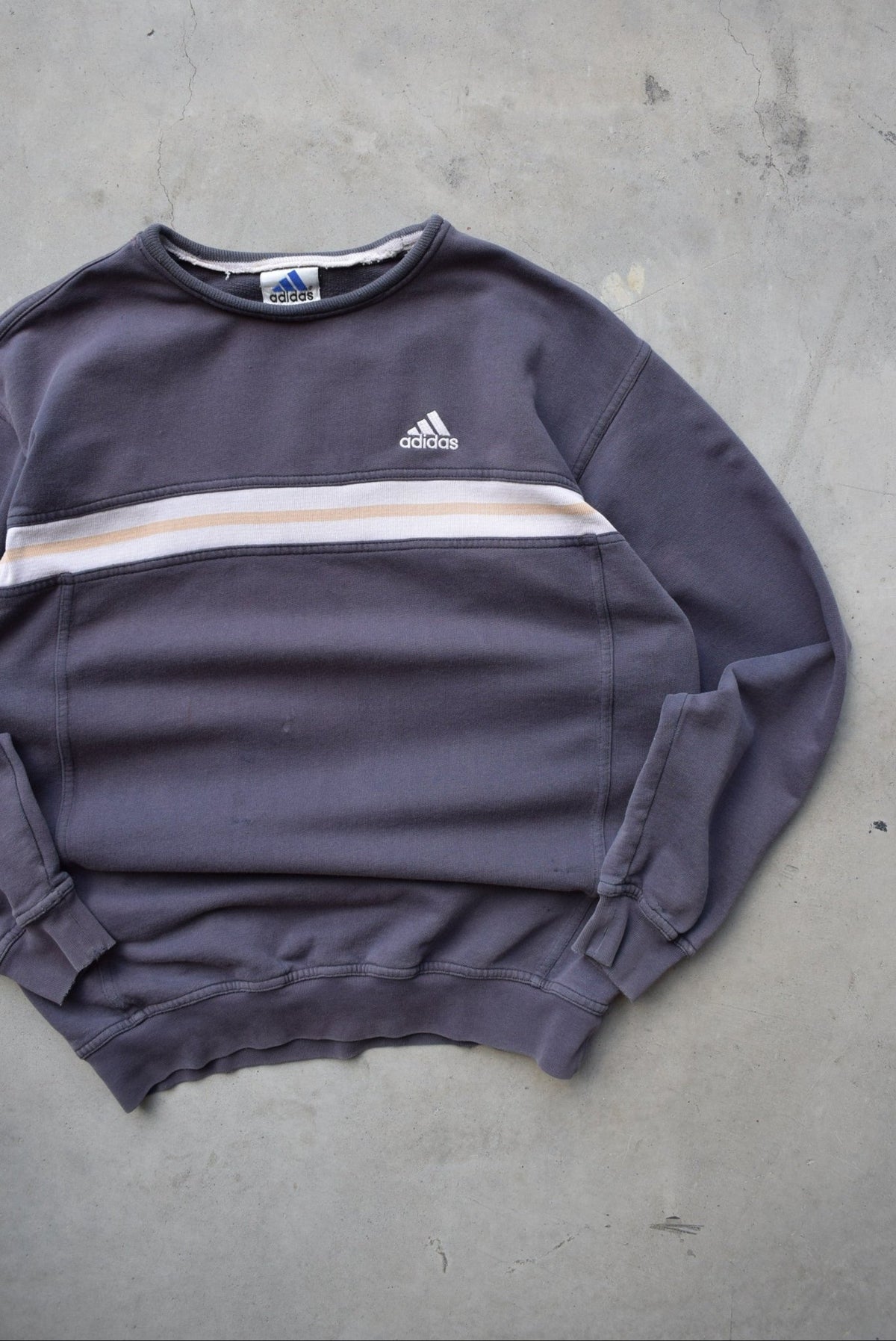 Adidas Faded-Black Embroidered Spellout Crewneck — 1990s (M) - Retrospective Store