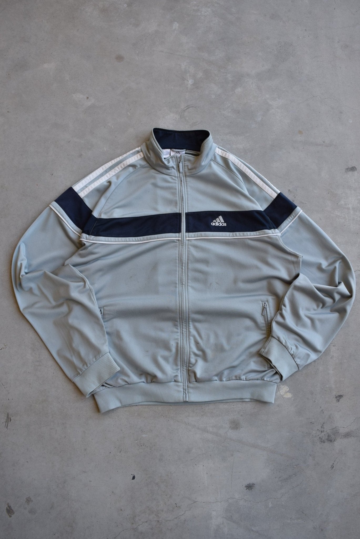 Adidas Grey Embroidered Logo Jacket — 2000s (XL) - Retrospective Store