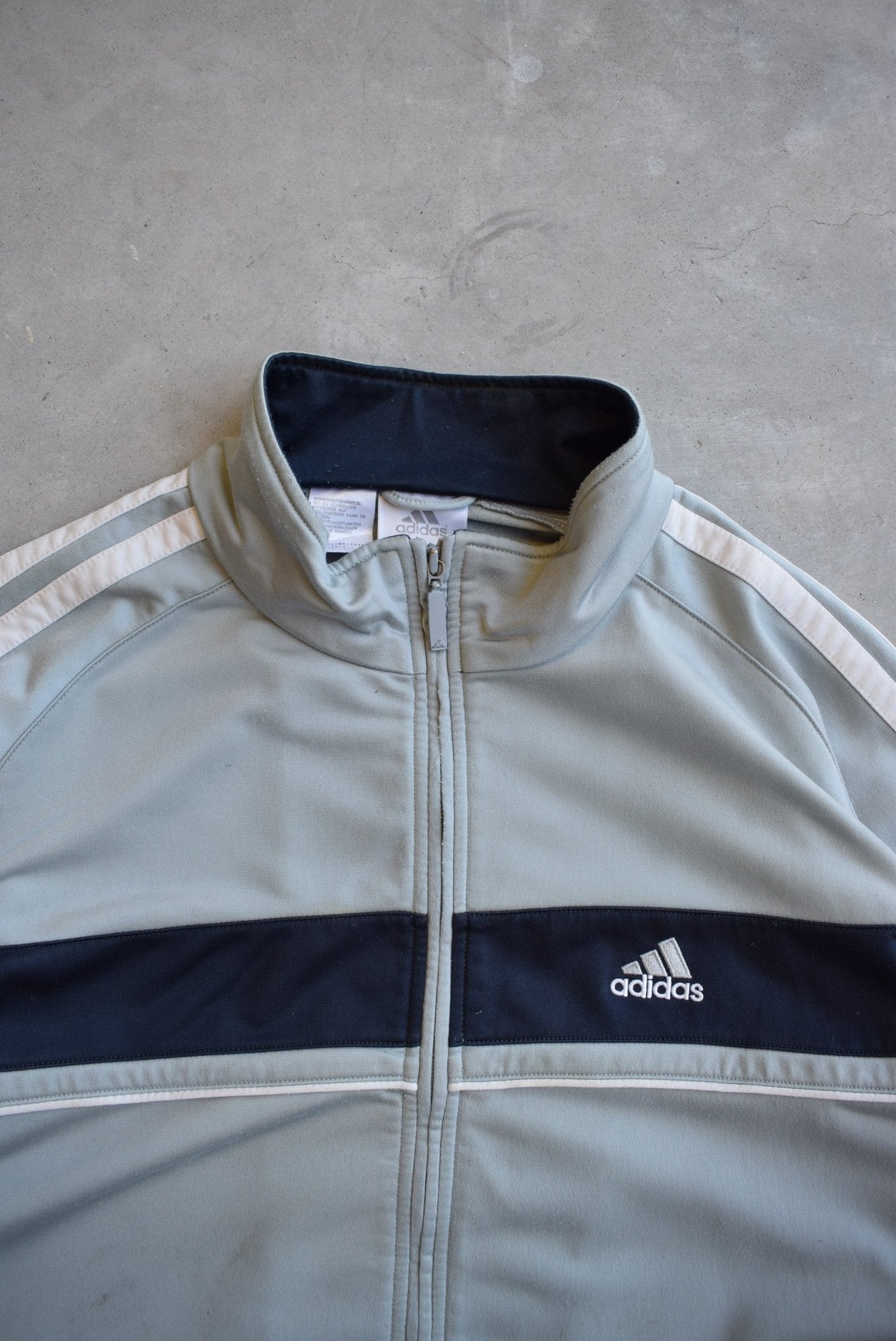 Adidas Grey Embroidered Logo Jacket — 2000s (XL) - Retrospective Store