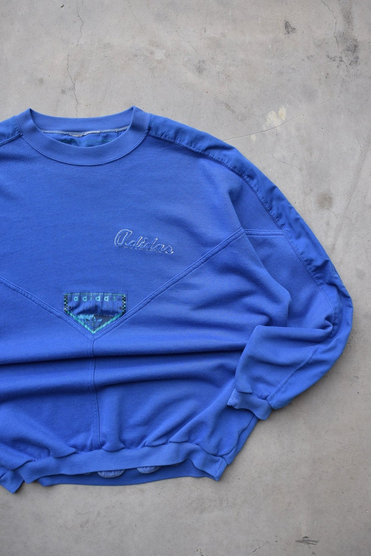 Adidas Lifestyle Blue Embroidered Spellout Crewneck — 1990s (L) - Retrospective Store