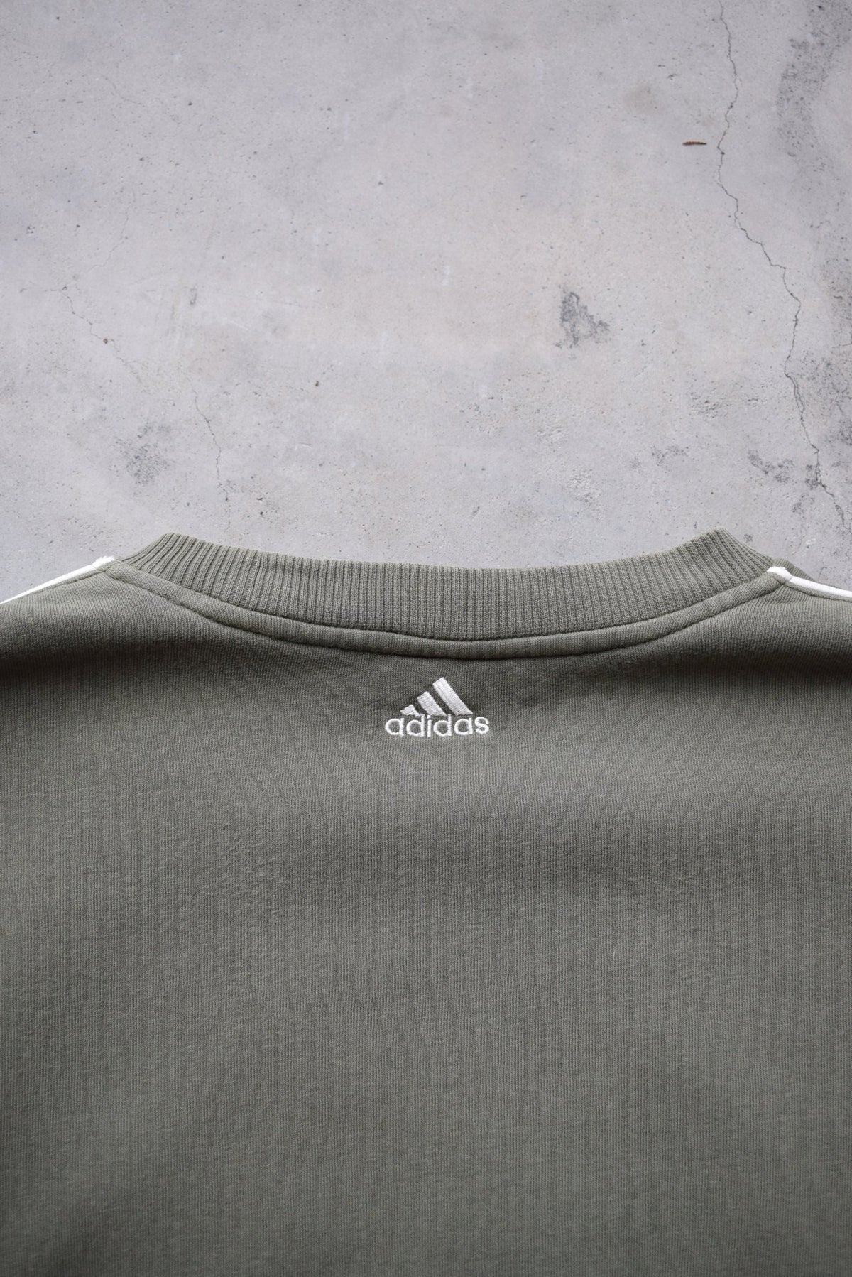 Adidas Olive Green Embroidered Spellout Crewneck — 2000s (M) - Retrospective Store