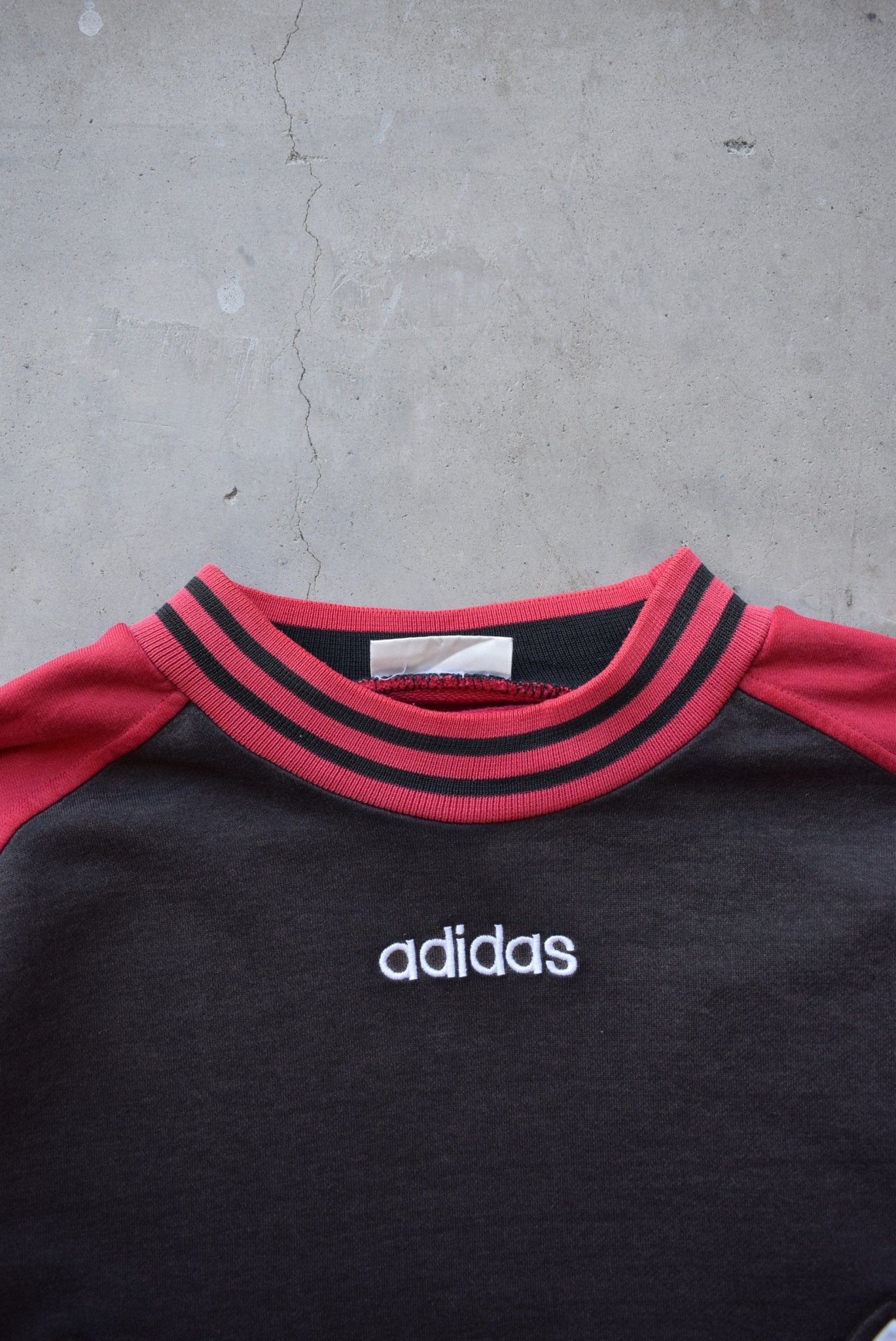 Adidas Red & Black Embroidered Spellout Crewneck — 1990s (M) - Retrospective Store