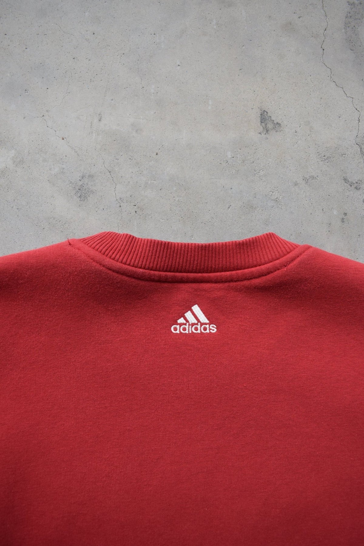 Adidas Red Embroidered Spellout Crewneck — 2000s (M) - Retrospective Store
