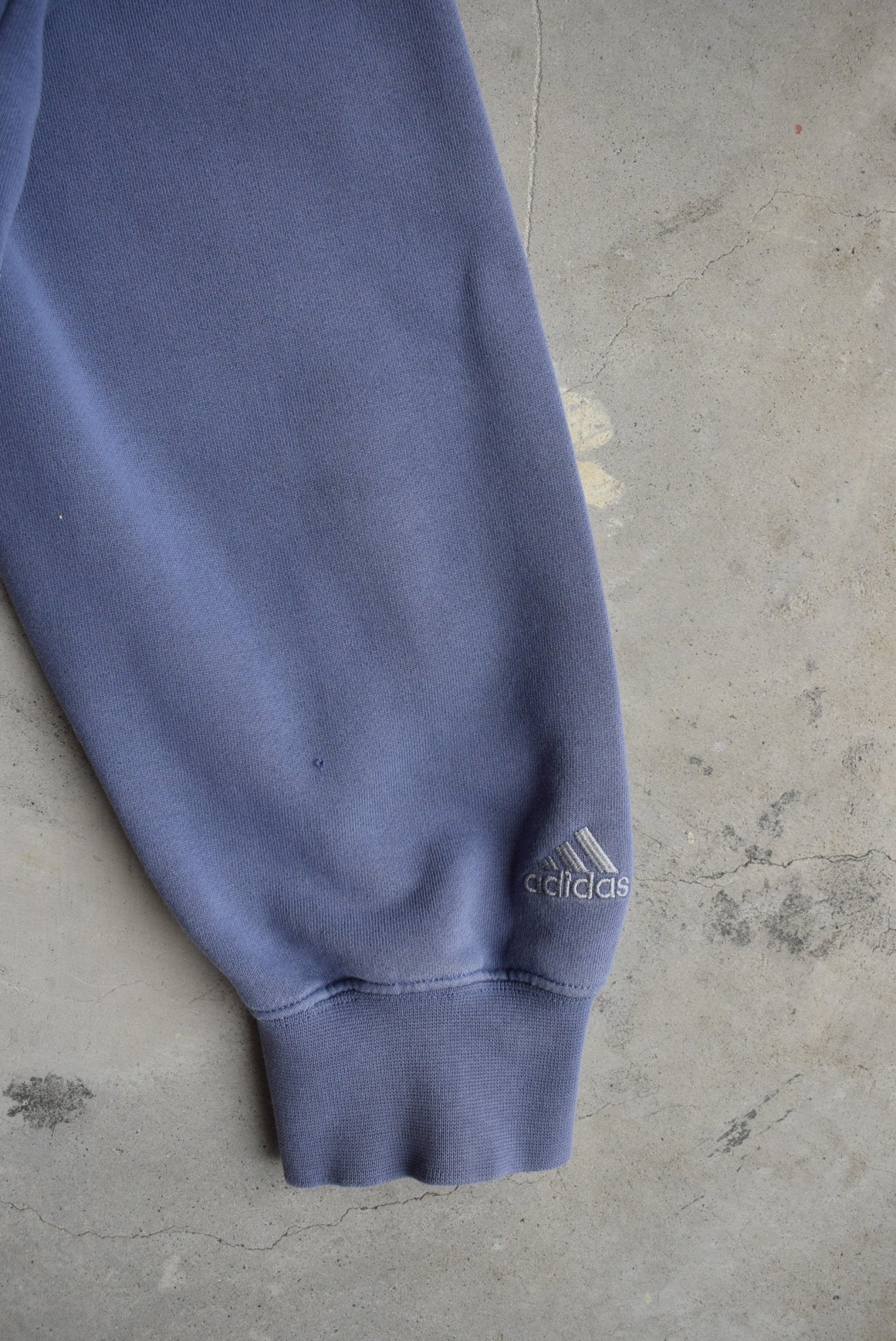 Adidas Spellout Embroidered Crewneck — 2000s (M) - Retrospective Store