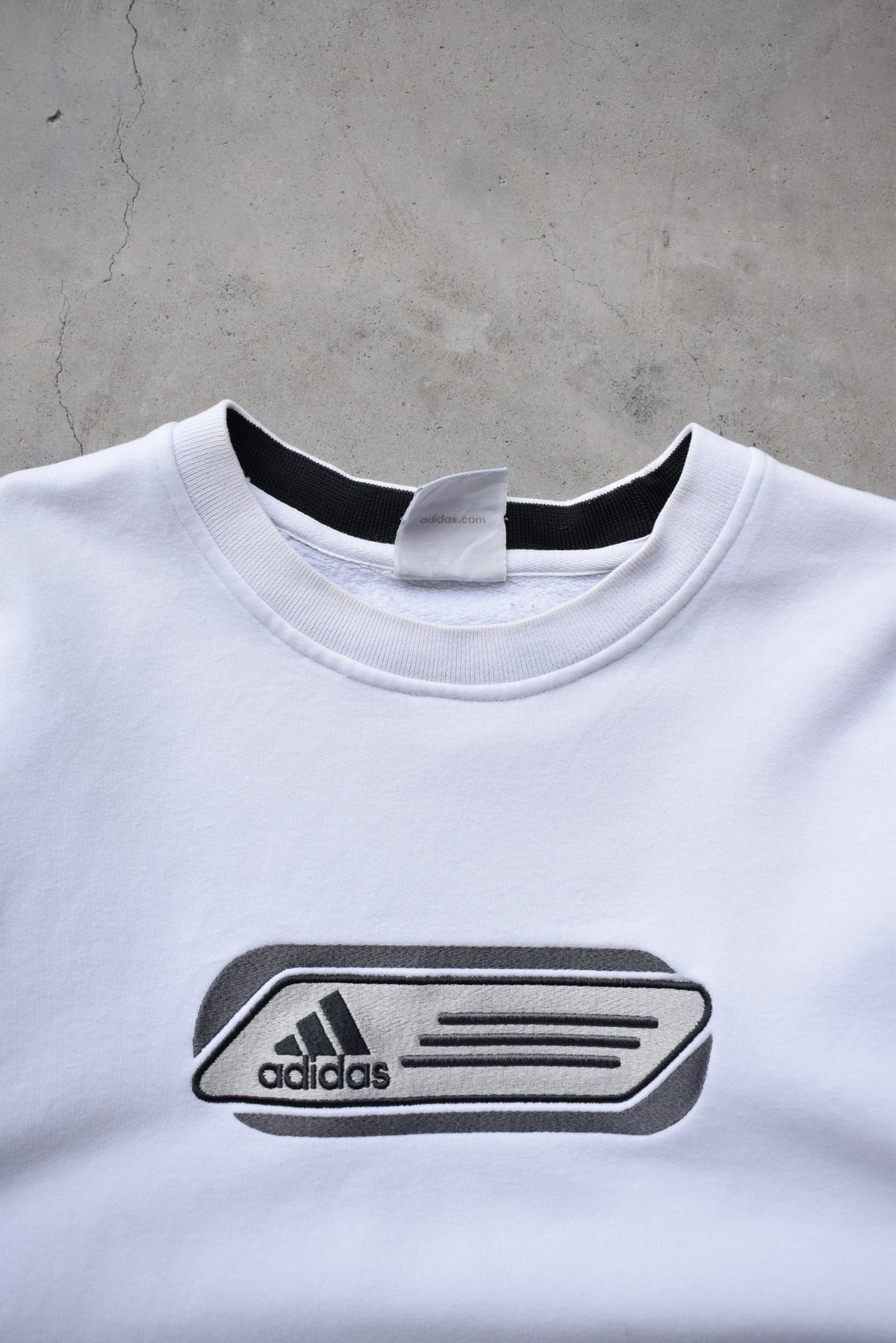 Adidas White Embroidered Spellout Crewneck — 2000s (L/XL) - Retrospective Store