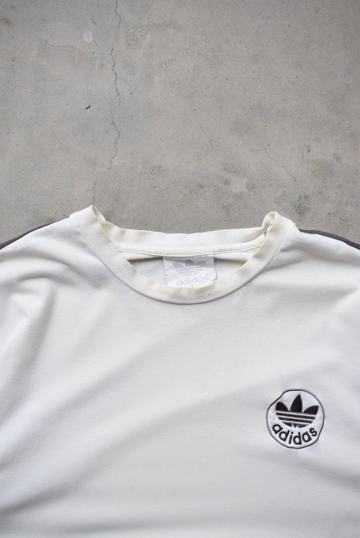 Adidas White Embroidered Spellout Tee — 1990s (L) - Retrospective Store