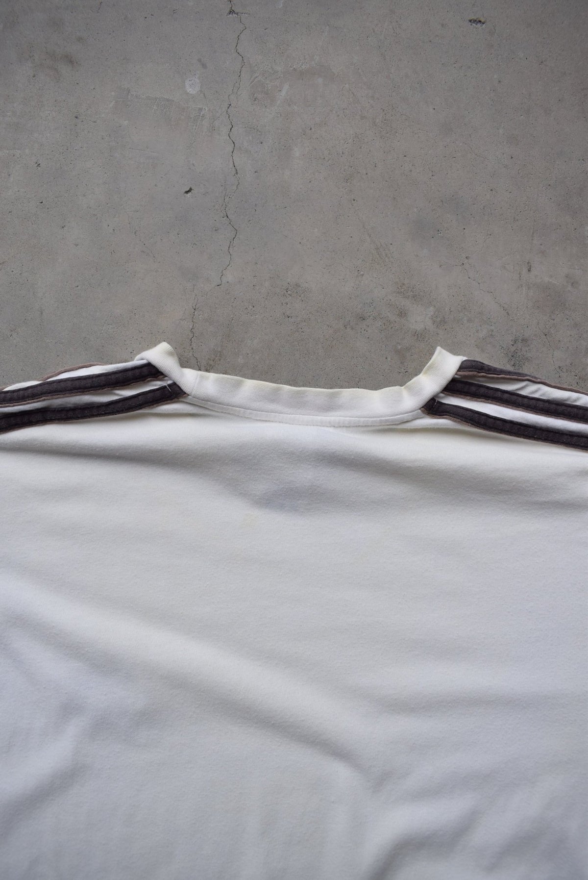 Adidas White Embroidered Spellout Tee — 1990s (L) - Retrospective Store