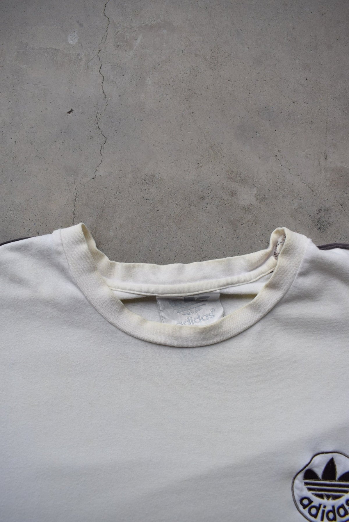 Adidas White Embroidered Spellout Tee — 1990s (L) - Retrospective Store