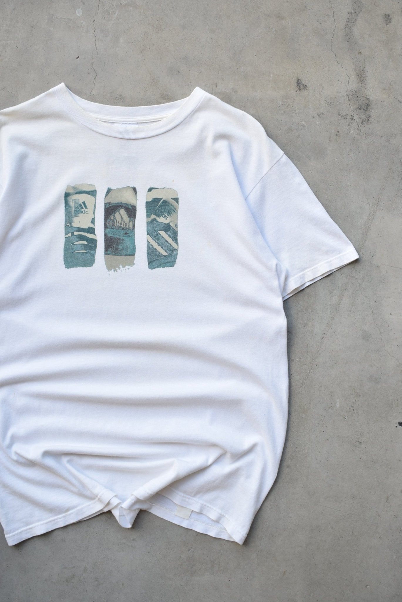 Adidas White Graphic Tee — 1990s (L) - Retrospective Store