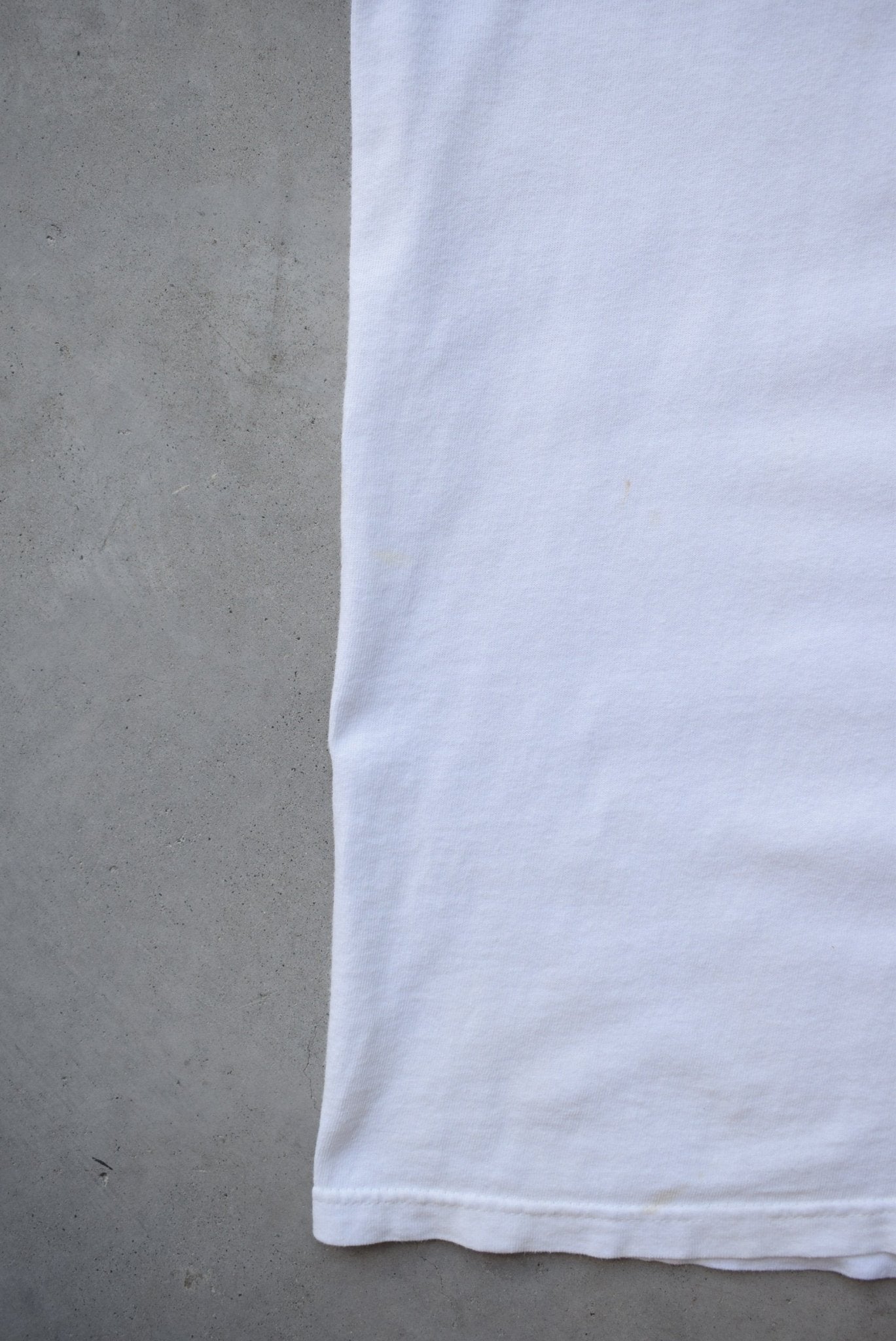 Adidas White Graphic Tee — 1990s (L) - Retrospective Store