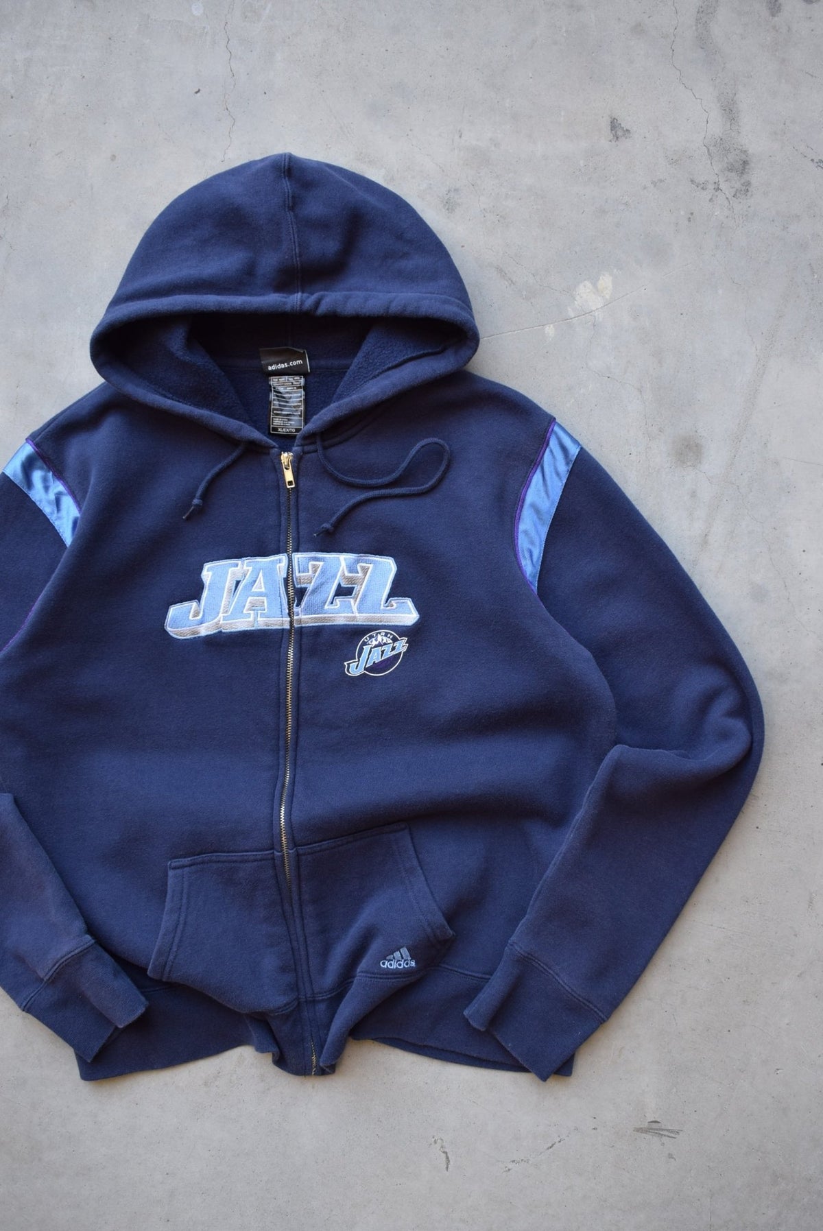 Adidas x NBA Utah Jazz Navy Embroidered Hoodie — 2000s (S) - Retrospective Store