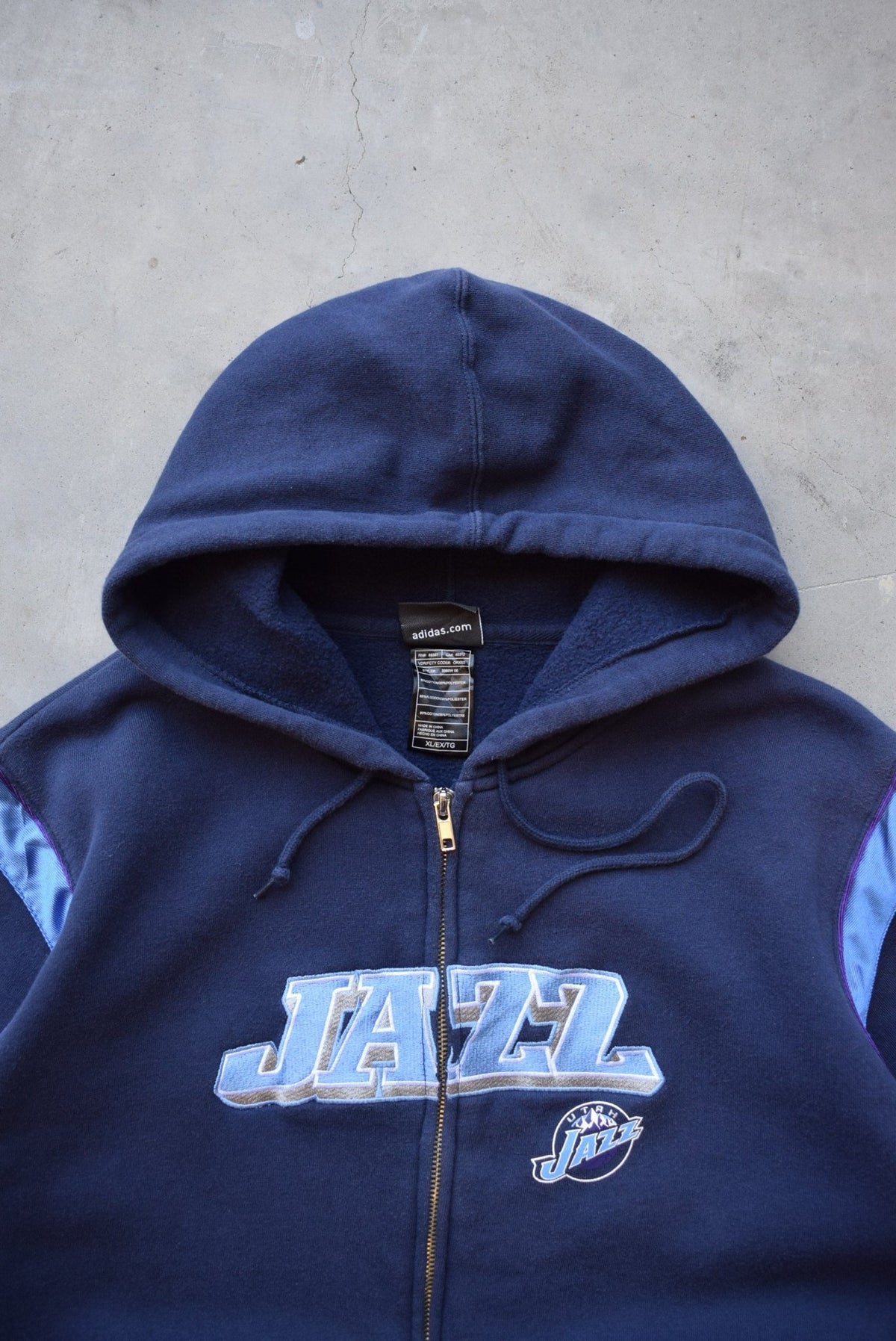 Adidas x NBA Utah Jazz Navy Embroidered Hoodie — 2000s (S) - Retrospective Store