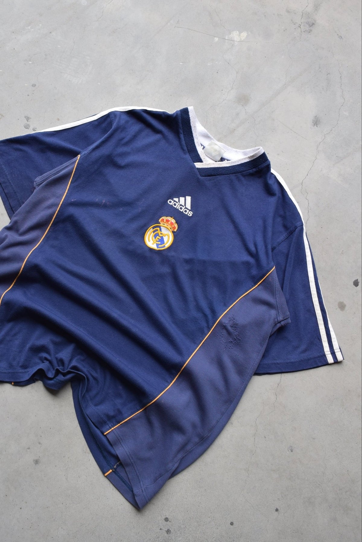 Adidas x Real Madrid FC Navy Embroidered Tee — 1990s (XL) - Retrospective Store