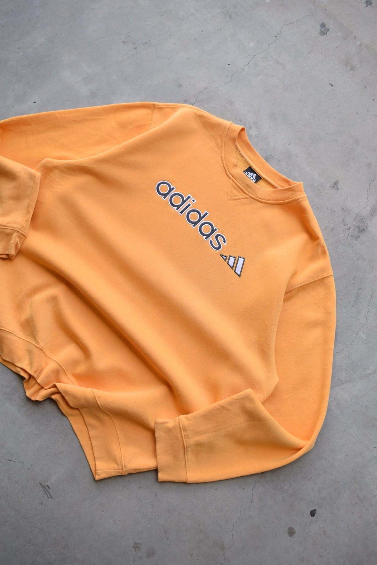 Adidas Yellow Embroidered Spellout Crewneck — 2000s (XL) - Retrospective Store
