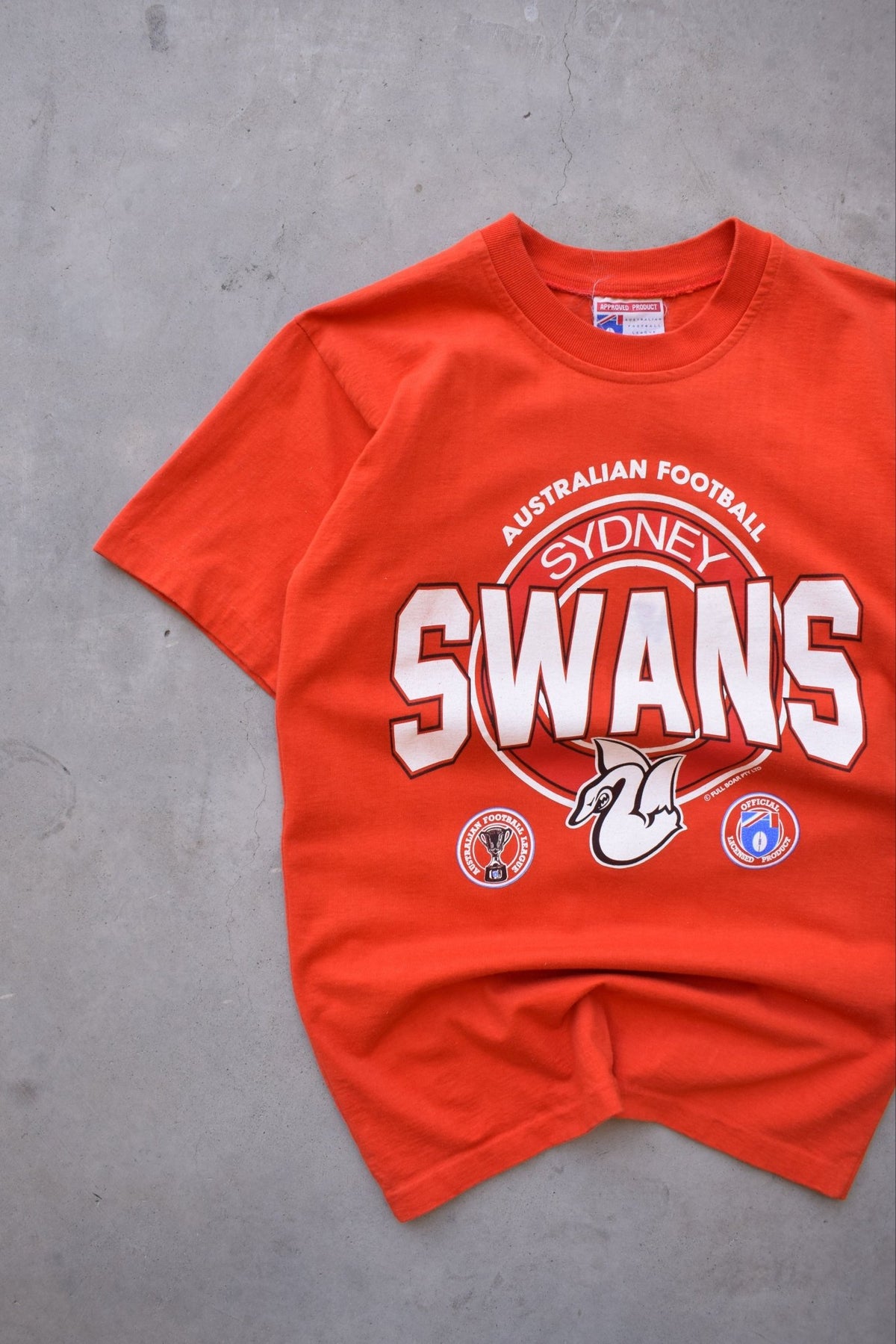 AFL Sydney Swans Red Graphic Tee — 1990s (S) - Retrospective Store