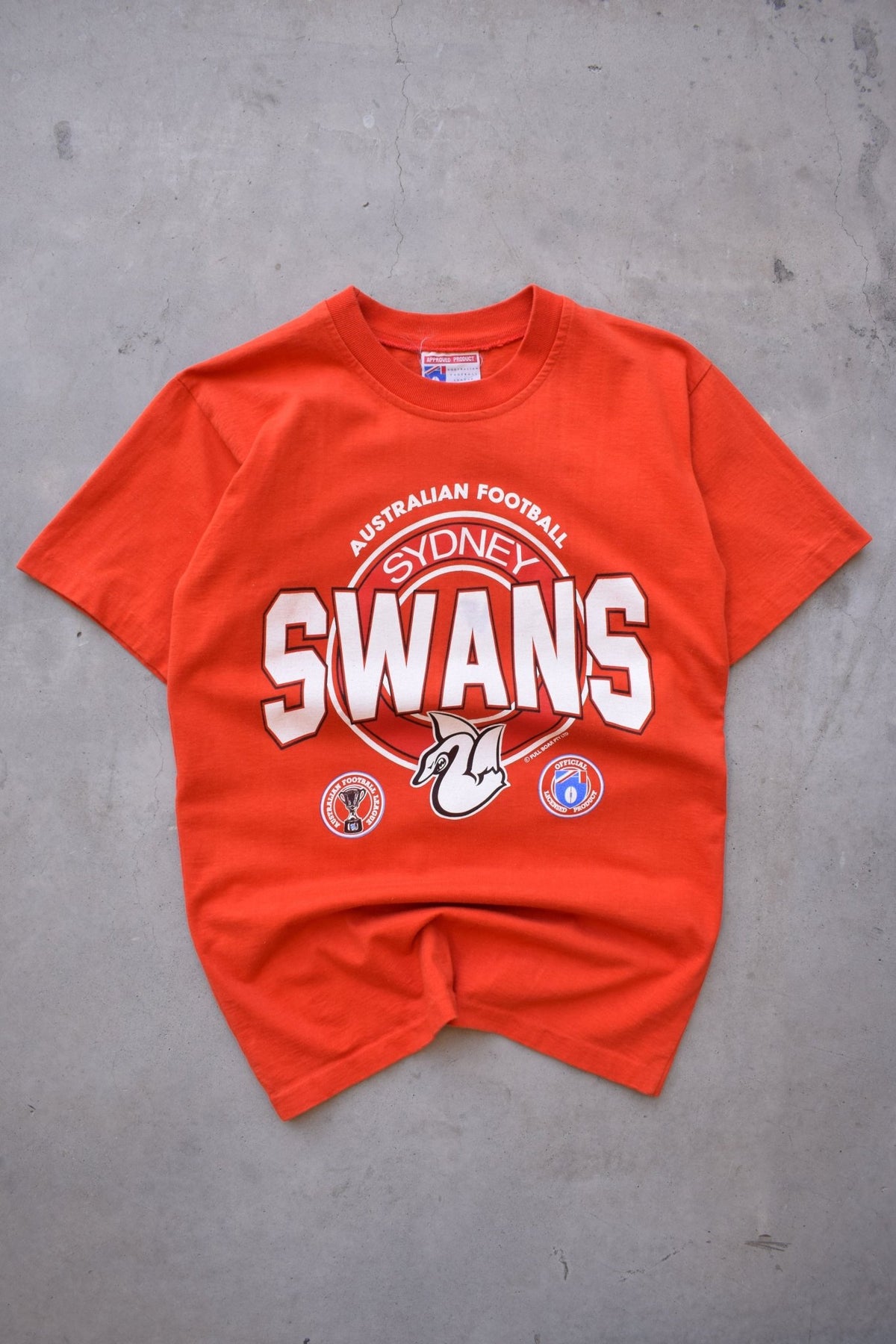 AFL Sydney Swans Red Graphic Tee — 1990s (S) - Retrospective Store