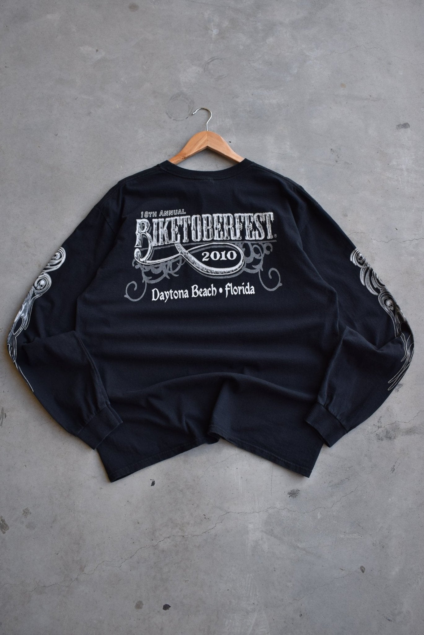 Biketoberfest Daytona Beach Black Graphic Long Sleeve Tee — 2010 (XL) - Retrospective Store