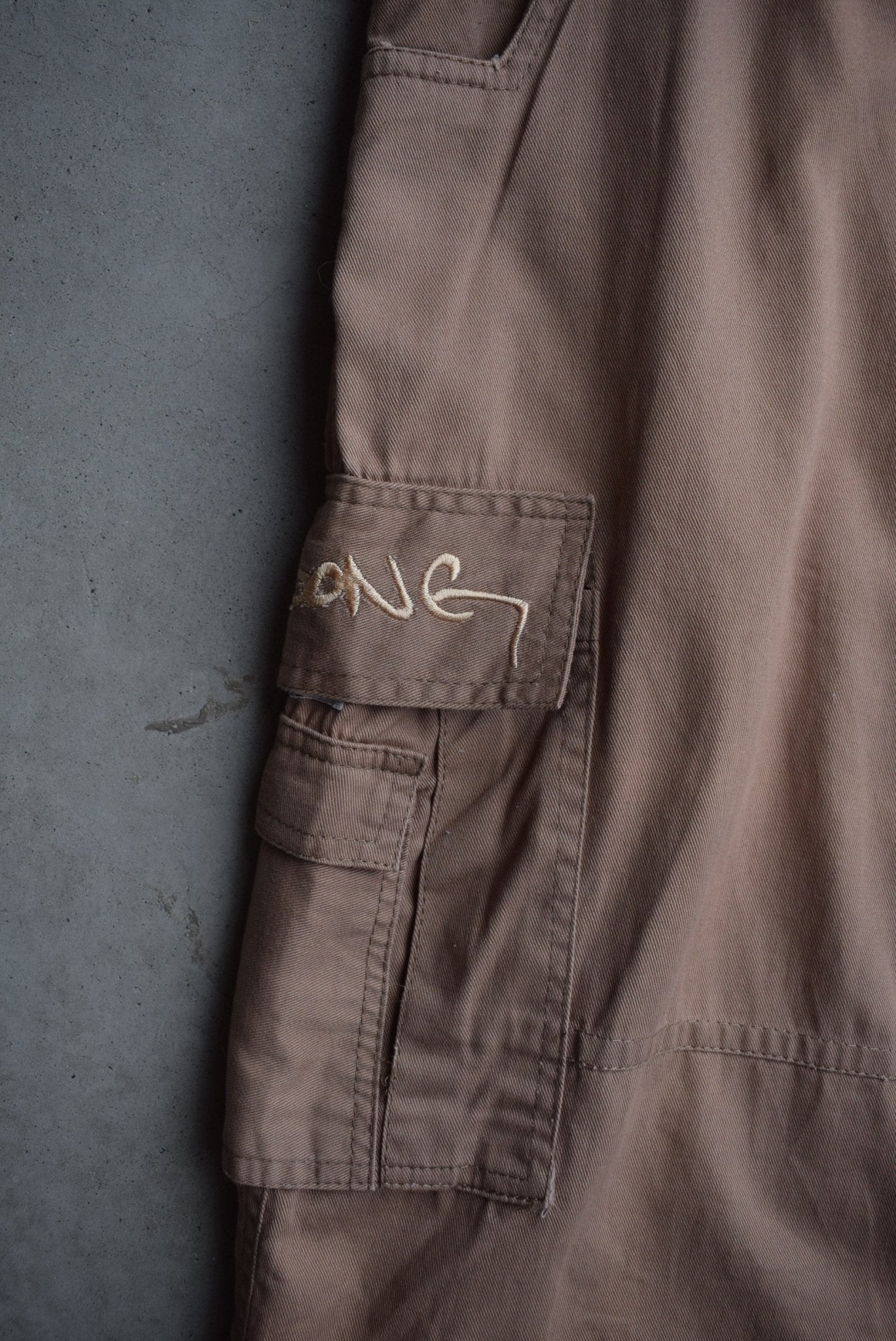 Billabong Cargo Shorts — 2000s (36) - Retrospective Store