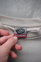 Billabong Cream Embroidered Spellout Crewneck — 1990s (L) - Retrospective Store