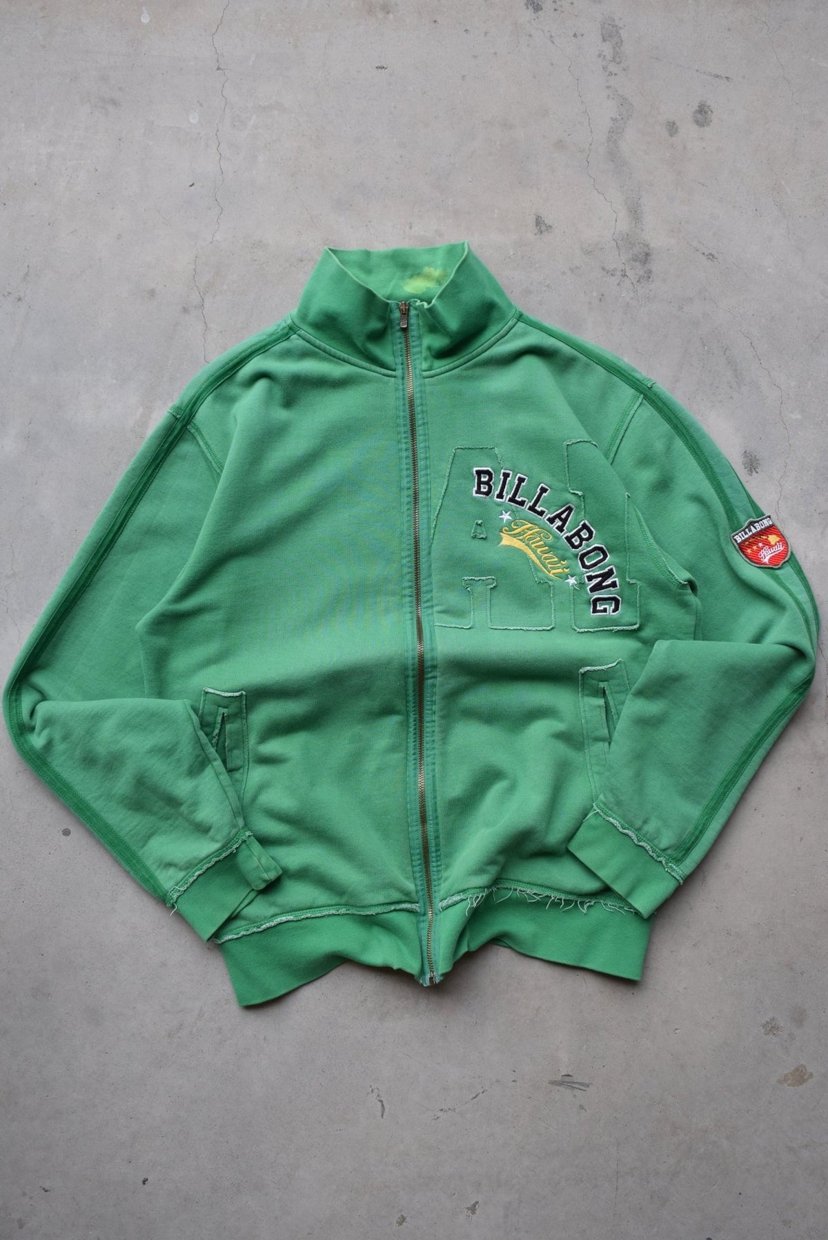 Billabong Green Embroidered Jacket — 2000s (L) - Retrospective Store