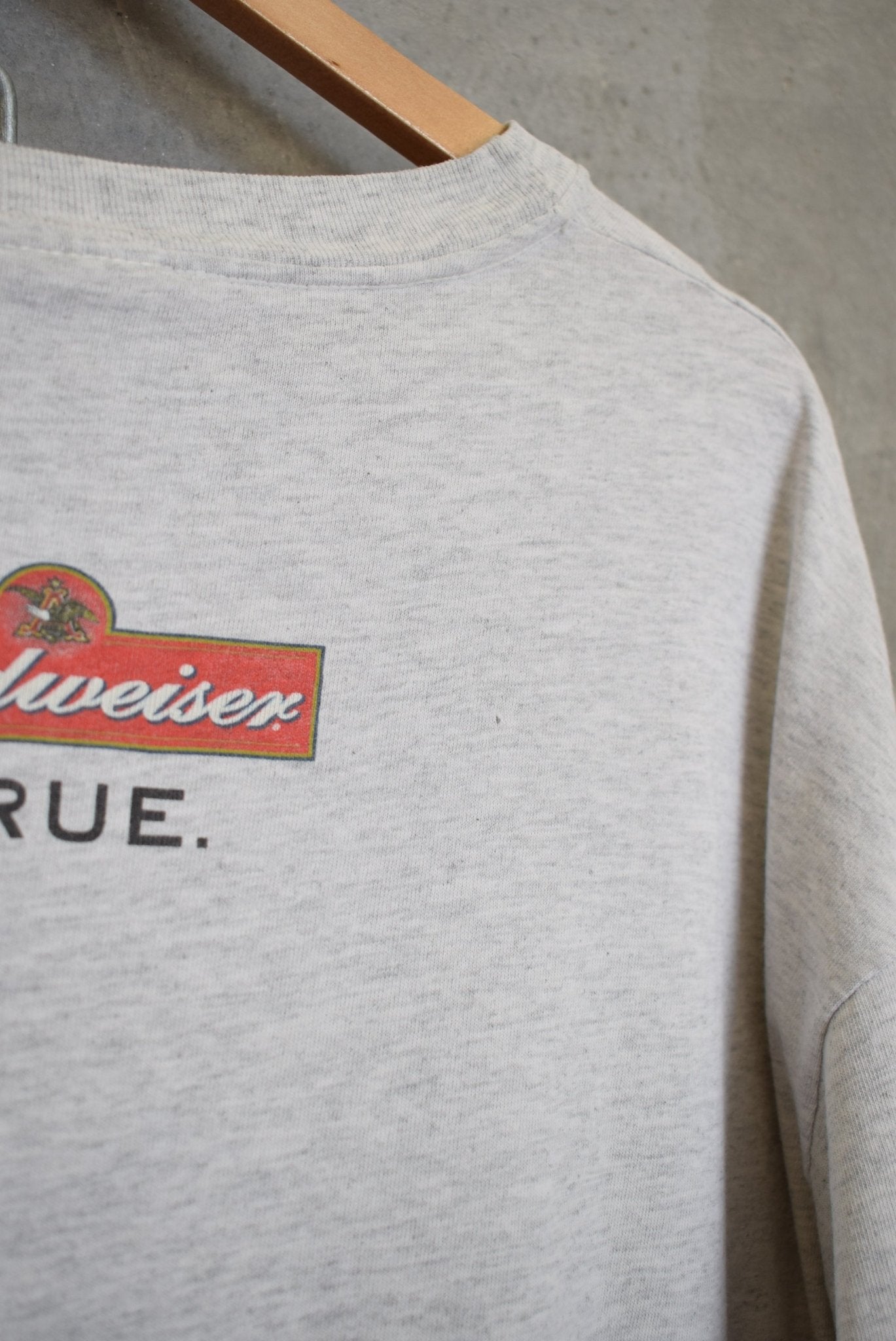 Budweiser 'Whassup!' Graphic Tee — 2000s (XL) - Retrospective Store